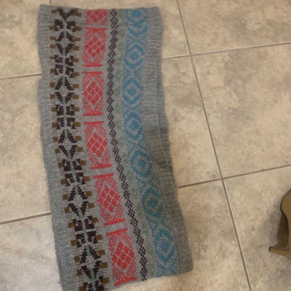 Winter knitted neck warmer - Picture 4 of 4